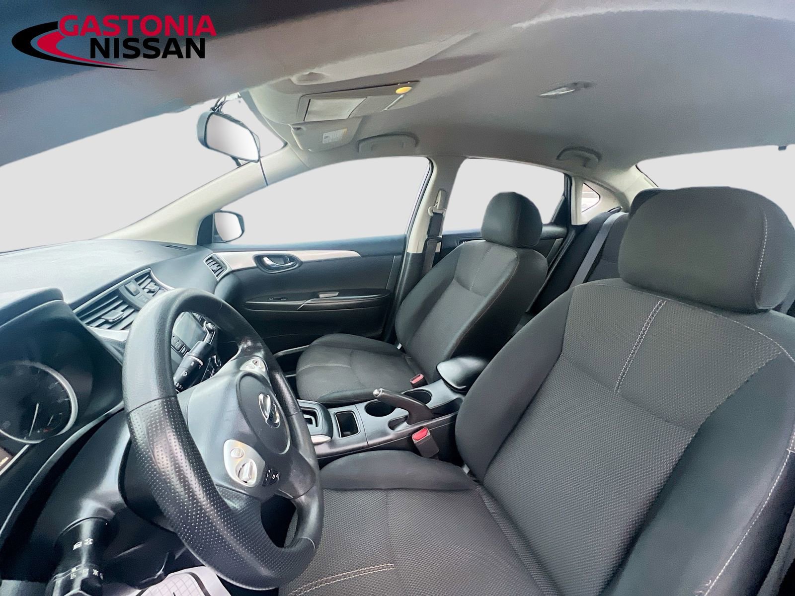 Used 2018 Nissan Sentra S image 26