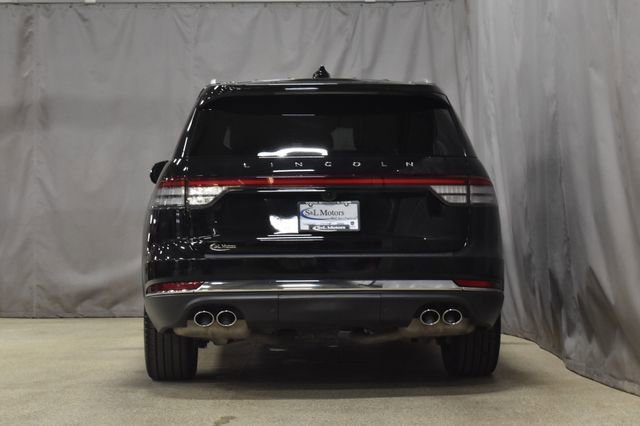 Used 2025 Lincoln Aviator Reserve image 8