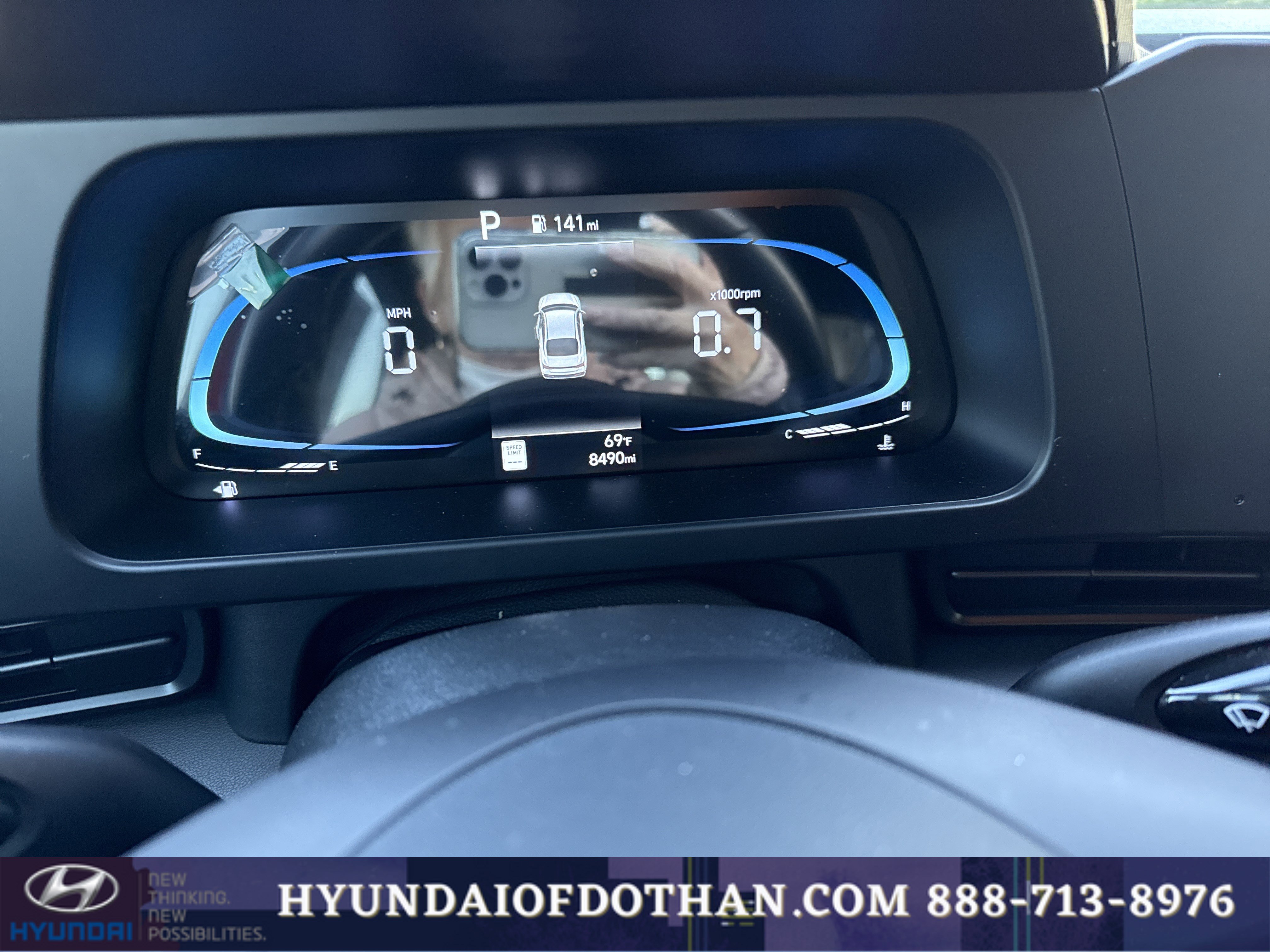 Certified 2025 Hyundai Elantra Sport image 8