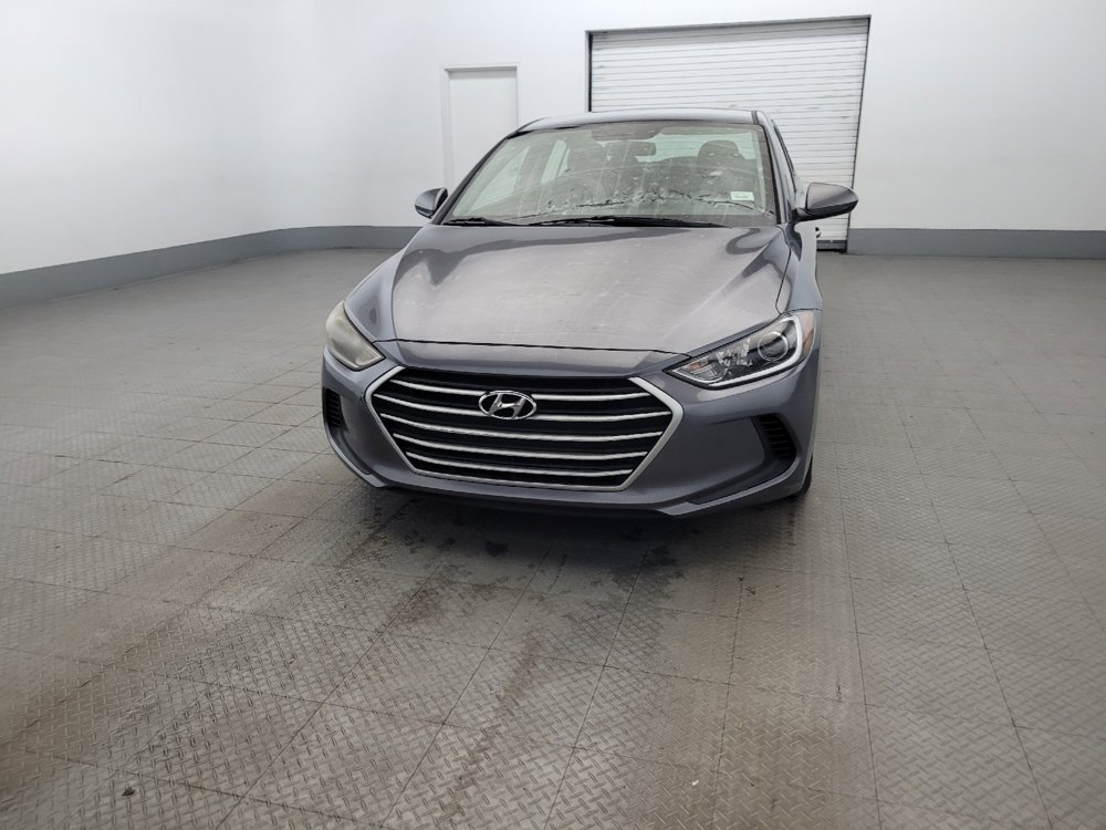 Used 2018 Hyundai Elantra SE w/ SE Connectivity Package 04 FWD image 15