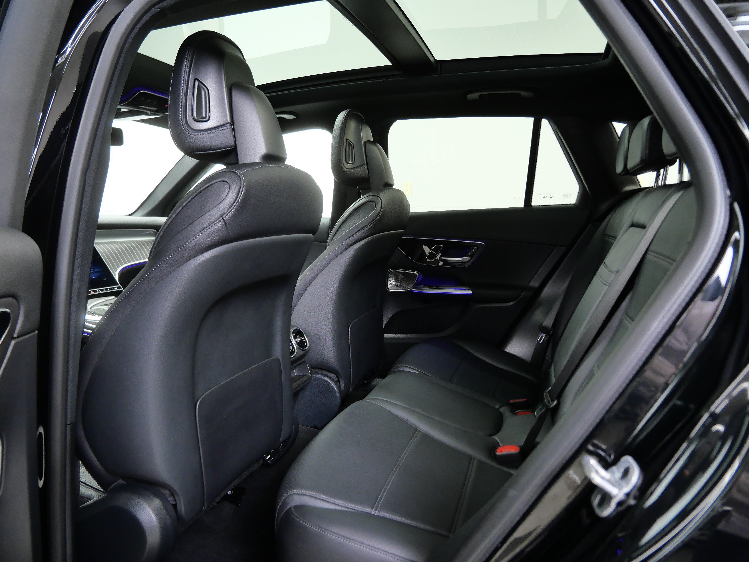 Certified 2026 Mercedes-Benz GLC 300 4MATIC image 16