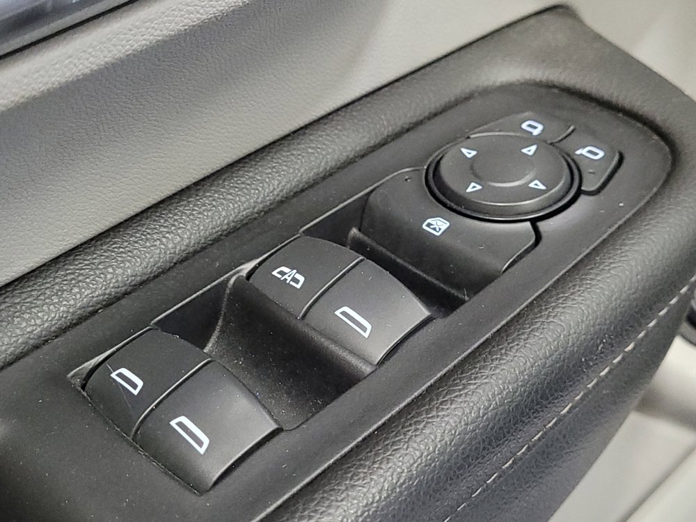 Used 2023 GMC Terrain SLE w/ Driver Convenience Package image 27