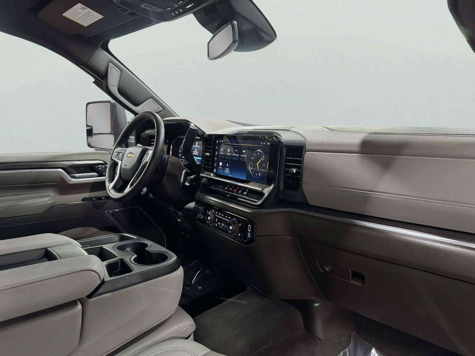 Used 2026 Chevrolet Silverado 2500 LTZ AWD/4WD image 52