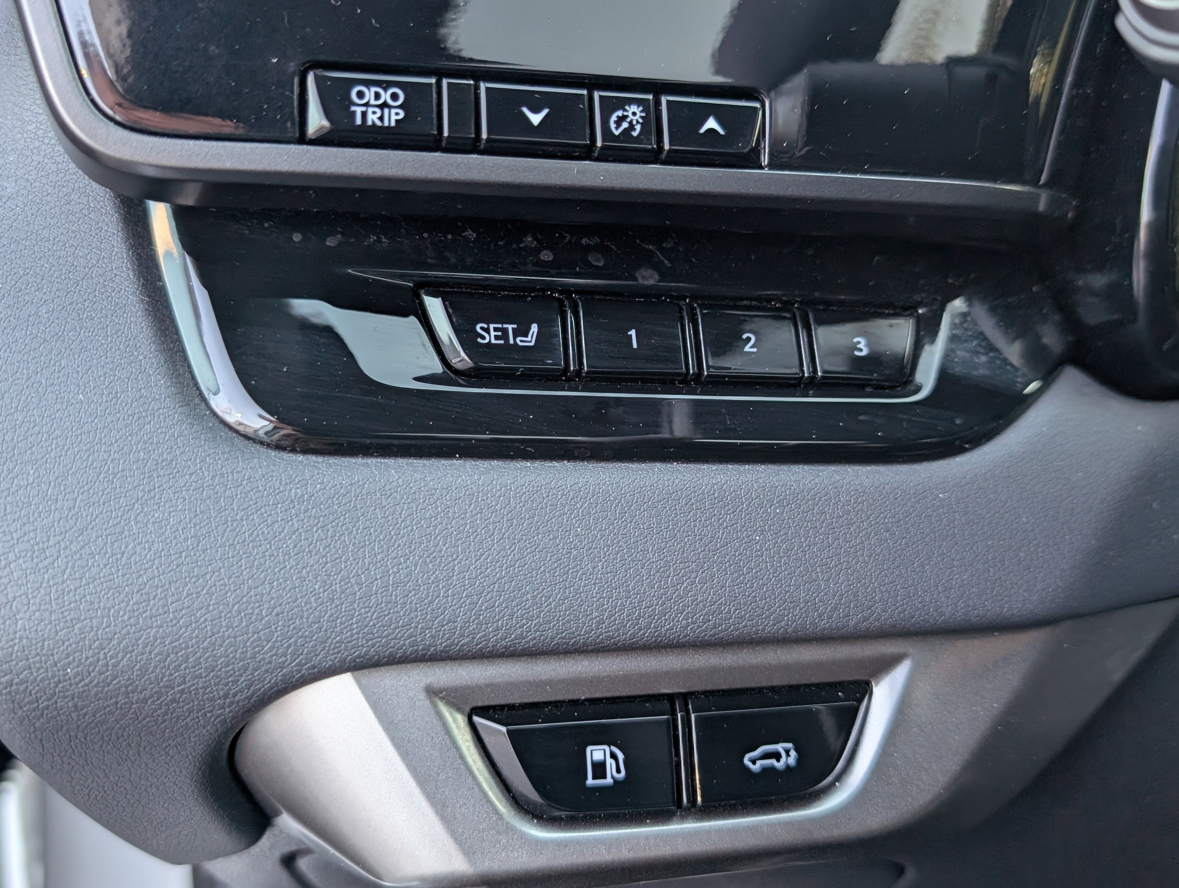 Used 2023 Lexus RX 350 Premium Plus w/ Accessory Package image 22