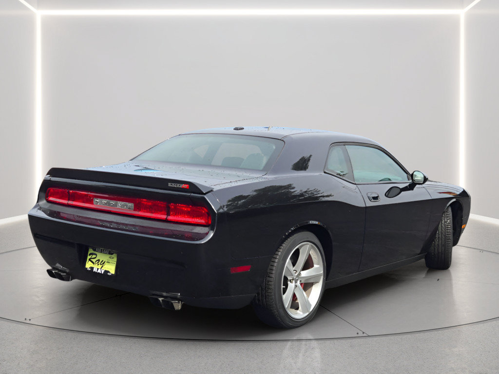 Used 2009 Dodge Challenger SRT8 RWD image 5