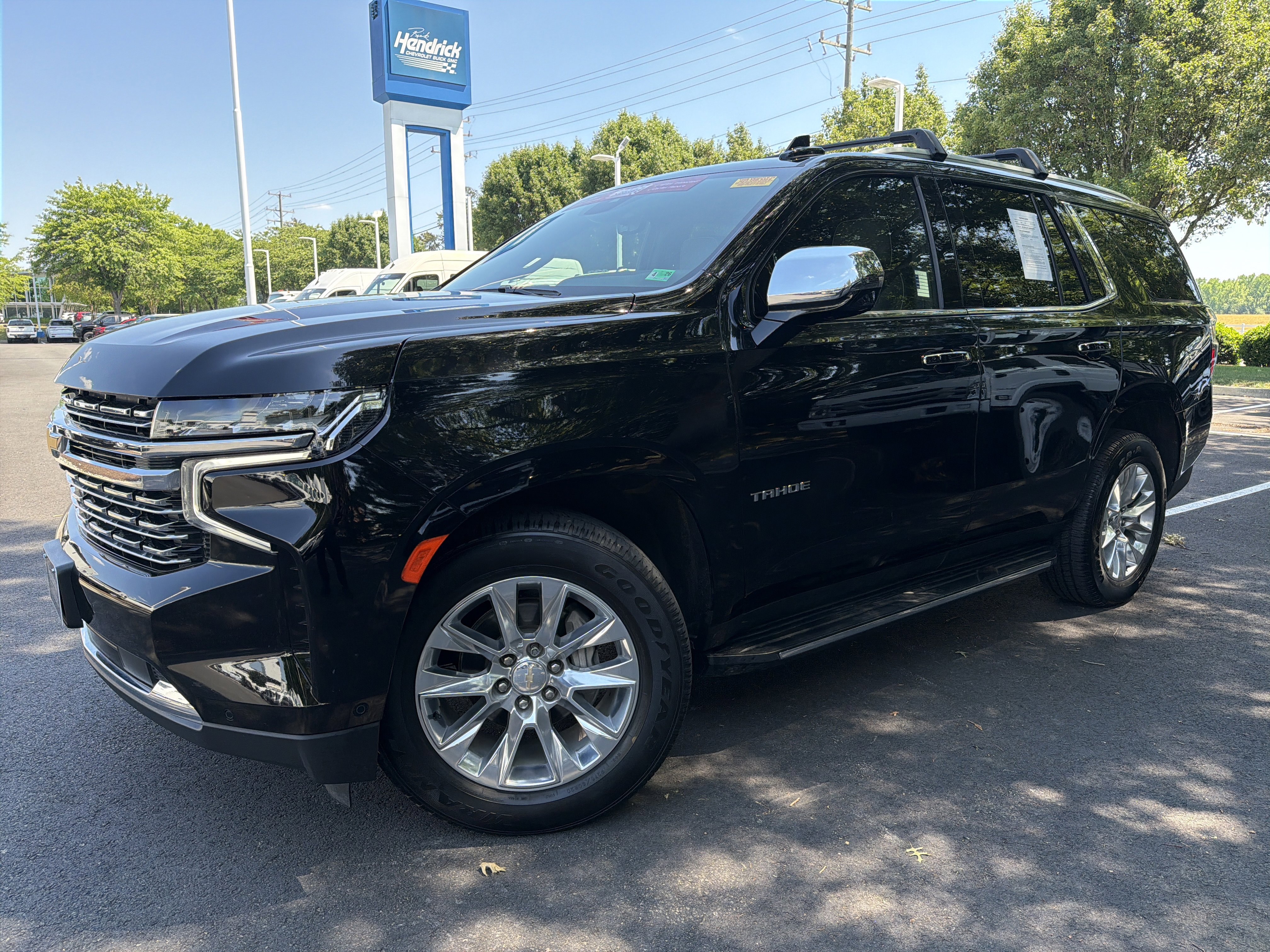 Used 2023 Chevrolet Tahoe Premier w/ Advanced Technology Package AWD/4WD image 5