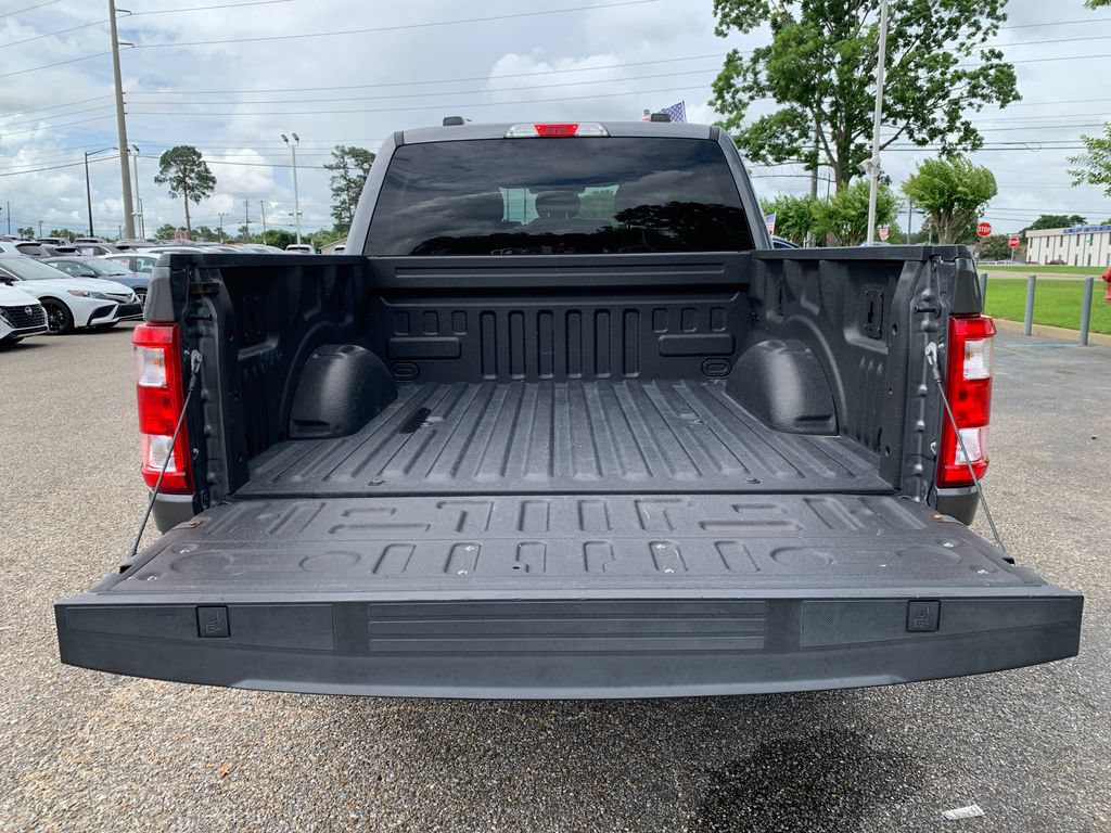 Used 2021 Ford F150 XL w/ STX Appearance Package RWD image 7