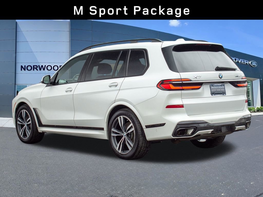 Used 2023 BMW X7 xDrive40i w/ Executive Package image 6