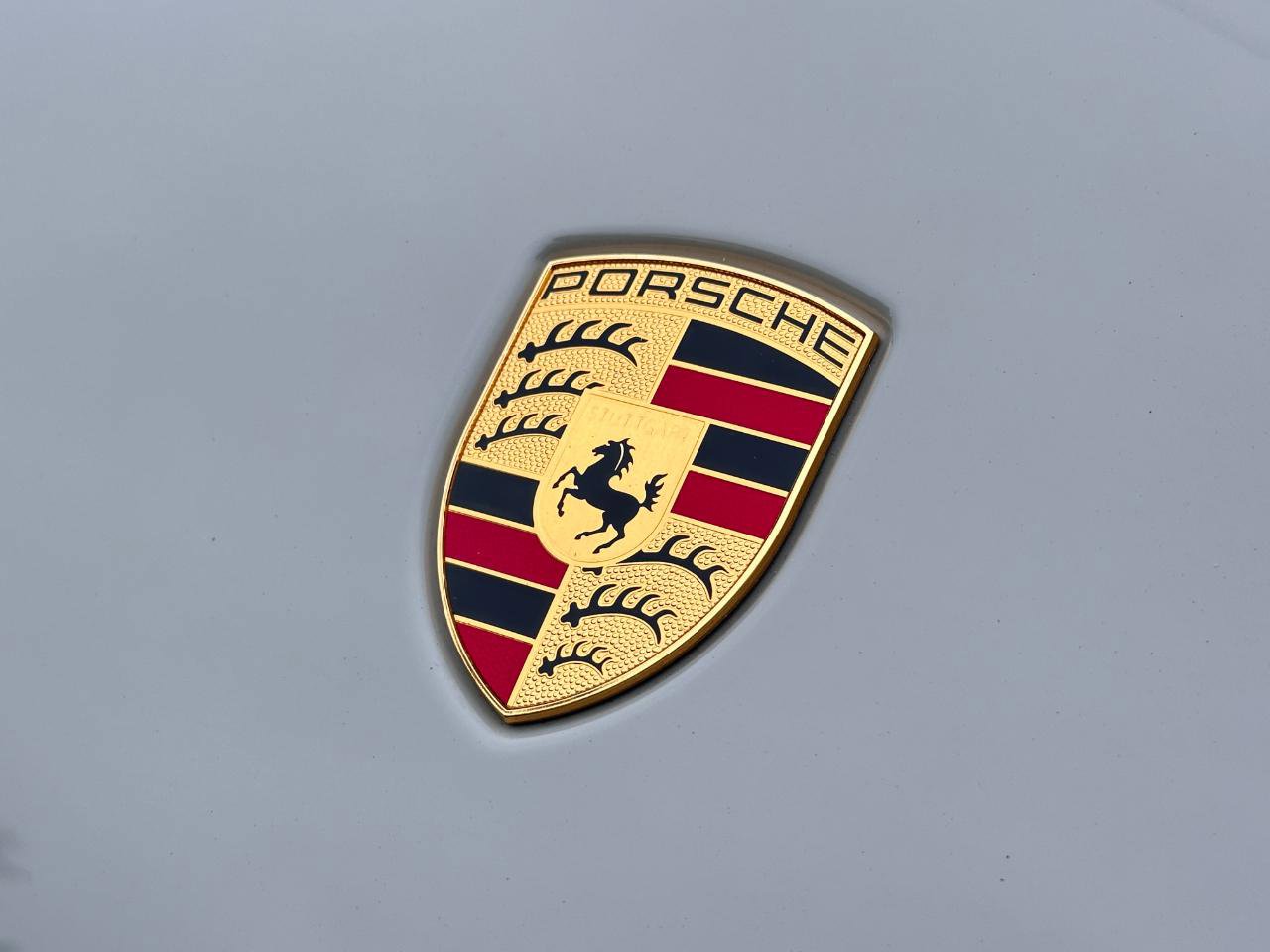 Used 2020 Porsche Macan Turbo AWD/4WD image 45