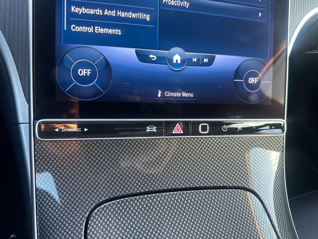 Used 2022 Mercedes-Benz C 300 4MATIC Sedan image 20