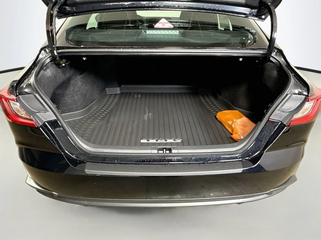 New 2026 Toyota Camry SE w/ Multimedia Upgrade Package FWD image 24