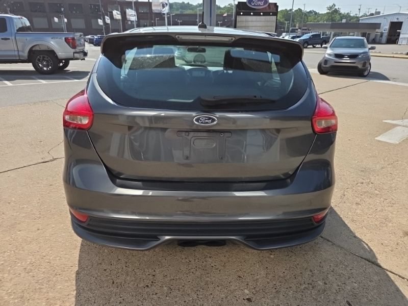 Used 2017 Ford Focus ST w/ Equipment Group 401A FWD image 6