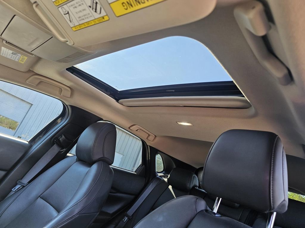 Used 2023 MAZDA CX-30 AWD 2.5 S w/ Premium Package image 23