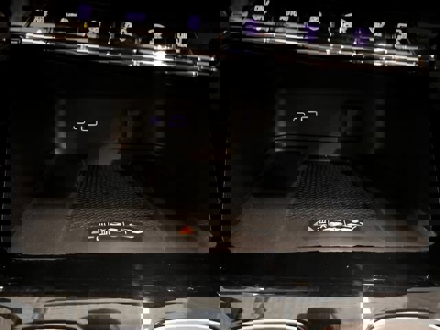 Used 2025 Chevrolet Traverse LT image 30