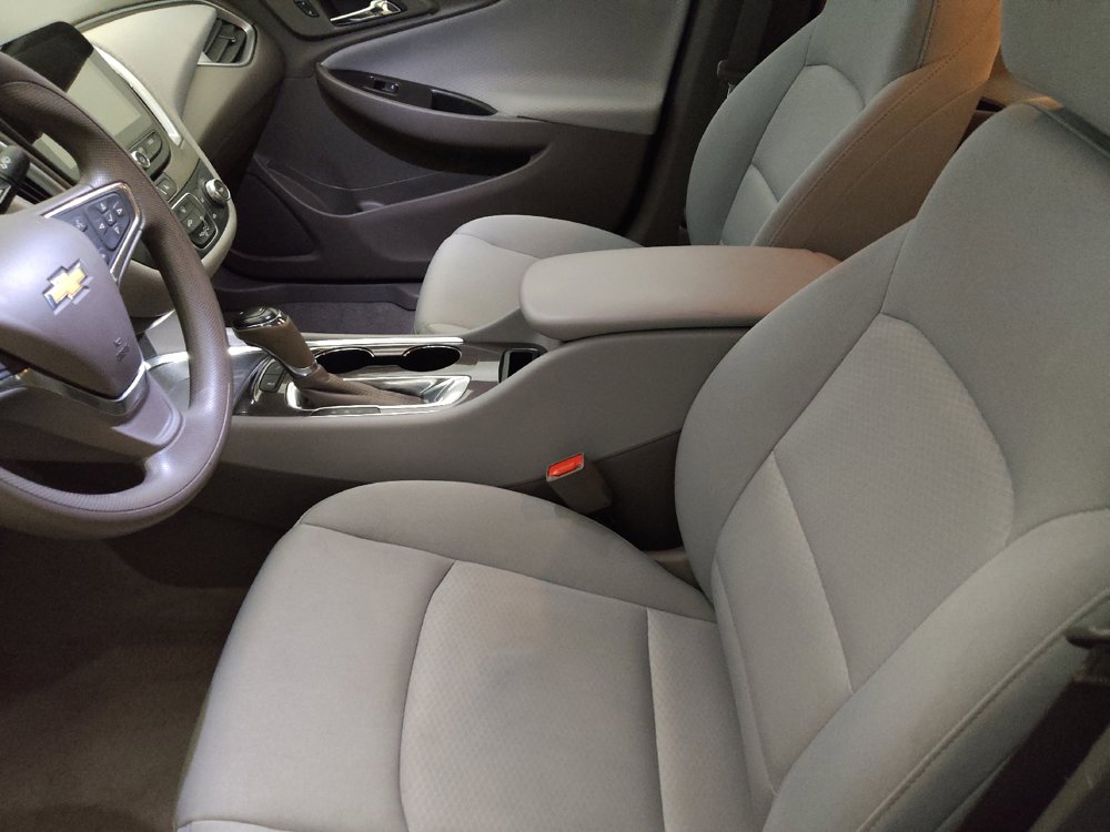 Used 2020 Chevrolet Malibu LS w/ Driver Confidence Package II FWD image 17