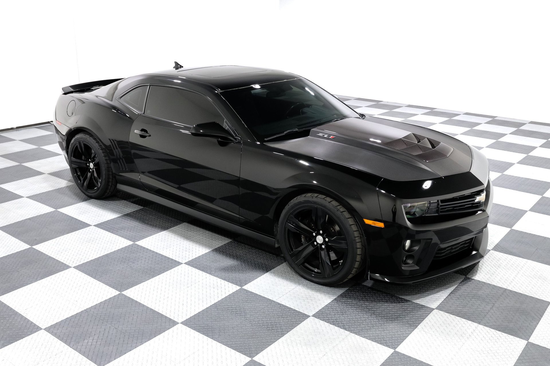 Used 2013 Chevrolet Camaro ZL1 image 14