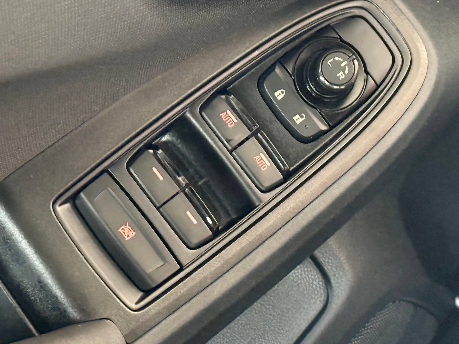 Used 2022 Subaru WRX AWD/4WD image 32