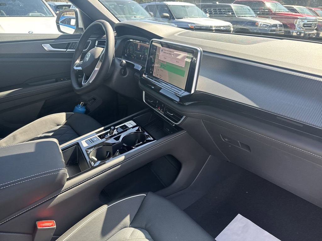 New 2025 Volkswagen Atlas Cross Sport SEL Premium R-Line image 20