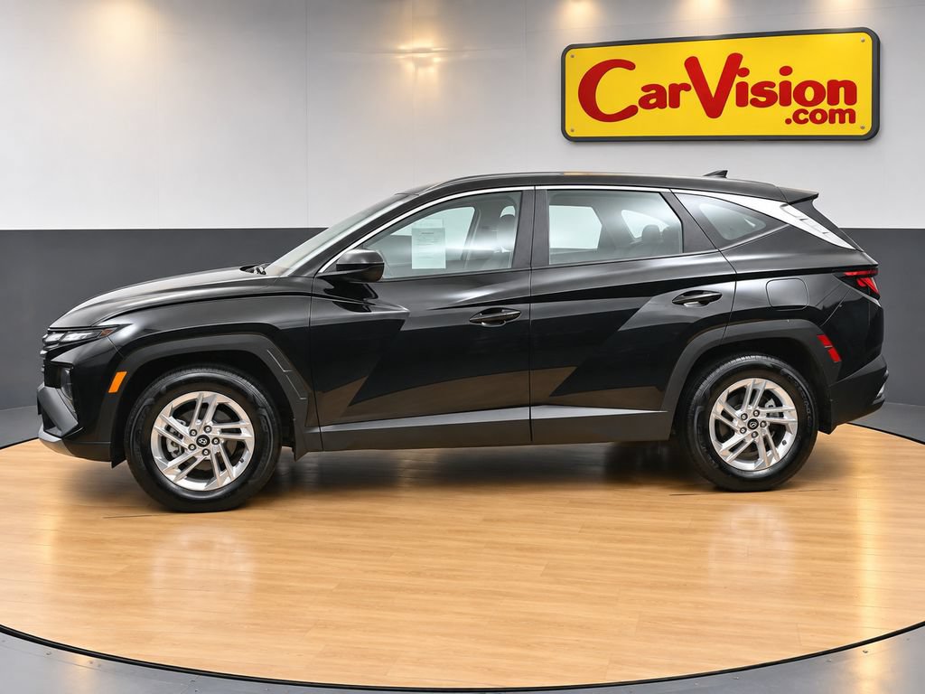 Used 2025 Hyundai Tucson SE FWD image 5