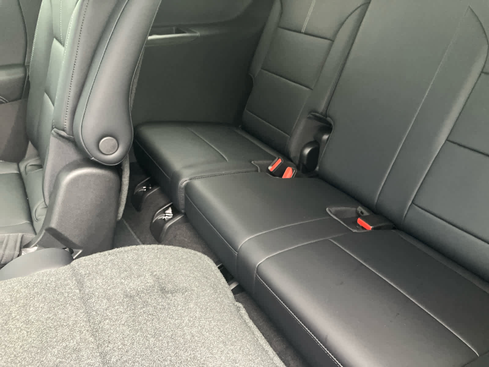 New 2026 GMC Acadia Elevation w/ Elevation Premium Package image 39