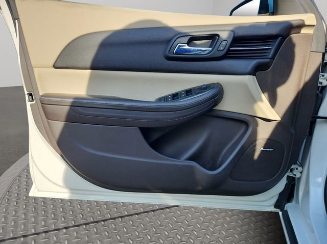 Used 2014 Chevrolet Malibu LT image 14