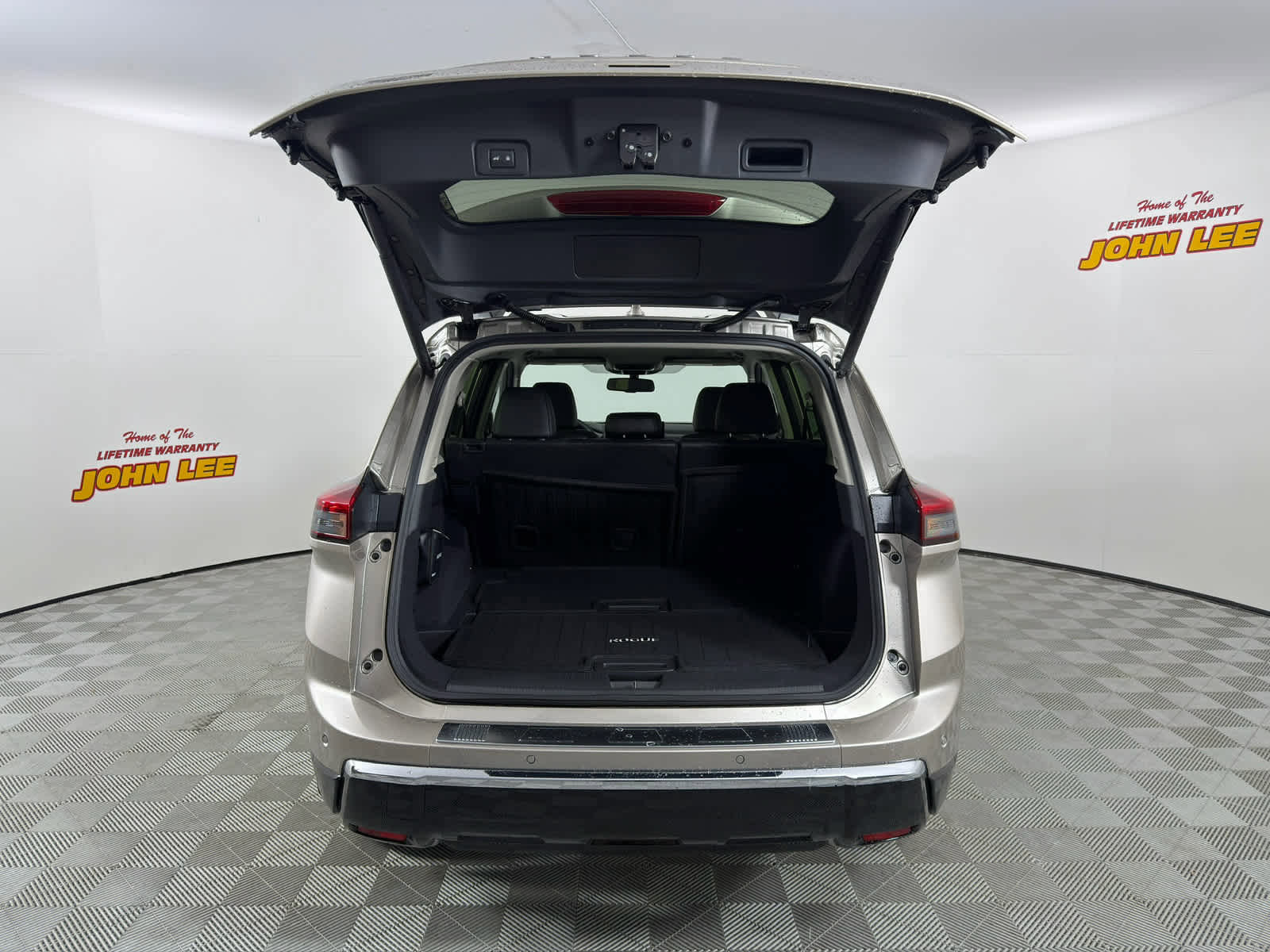 New 2026 Nissan Rogue Platinum w/ Platinum Premium Package image 5