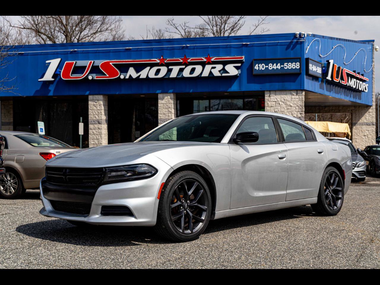 Used 2021 Dodge Charger SXT w/ Blacktop Package RWD image 1