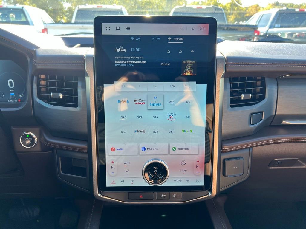 Used 2022 Ford Expedition King Ranch image 28