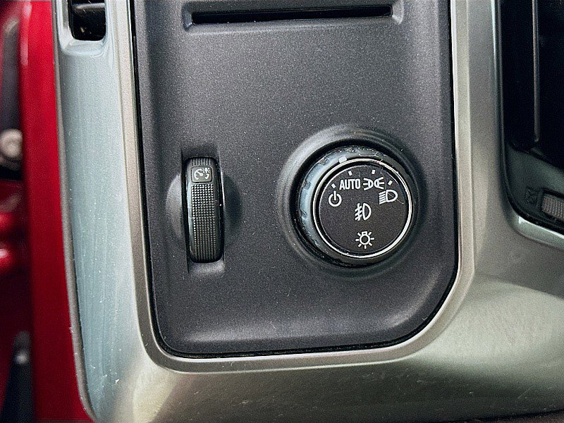 Used 2018 Chevrolet Silverado 1500 LT w/ All Star Edition RWD image 10