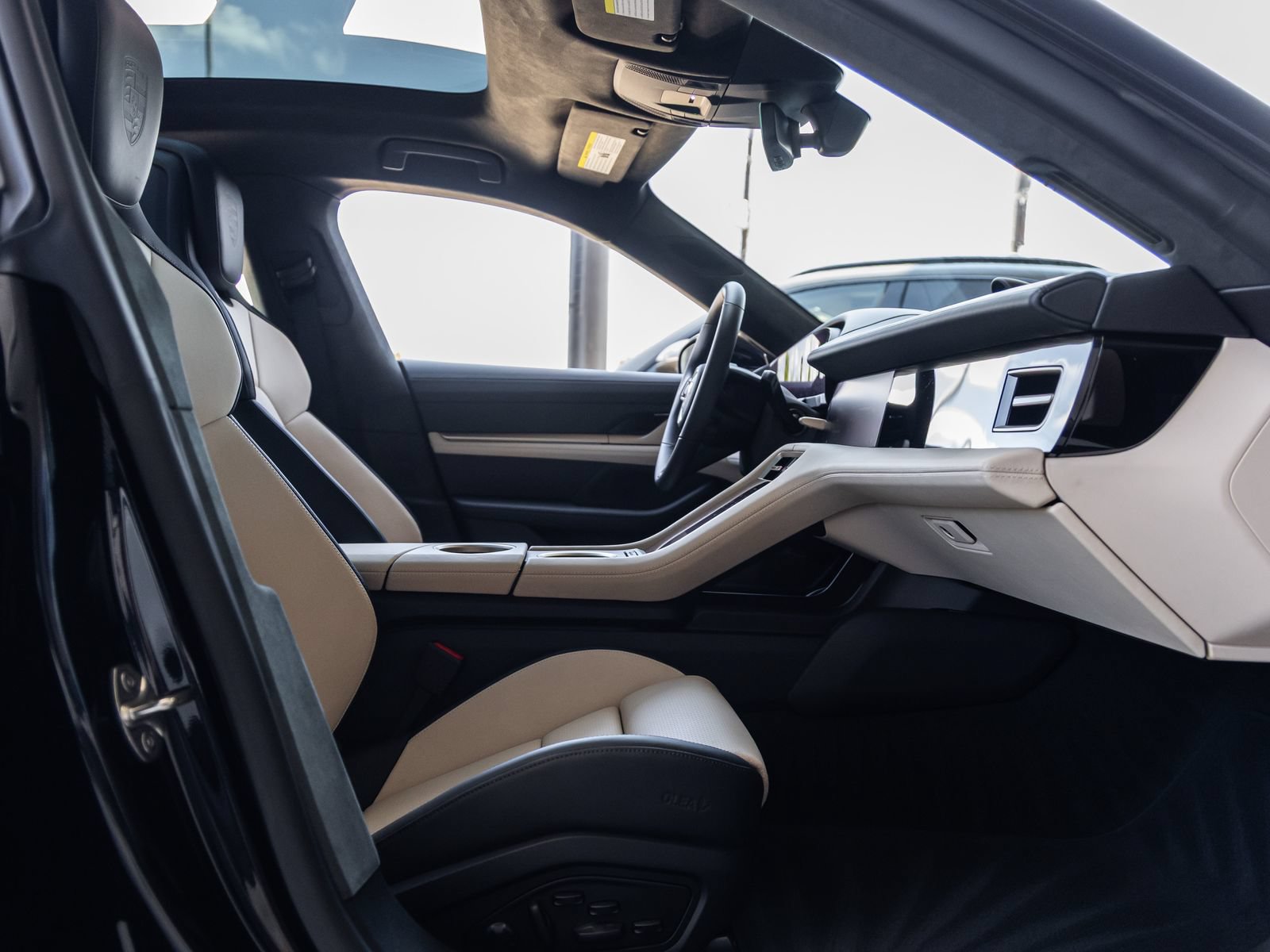 New 2026 Porsche Taycan GTS AWD/4WD image 46