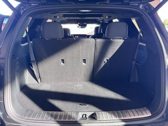 Used 2024 Hyundai Palisade Calligraphy image 32