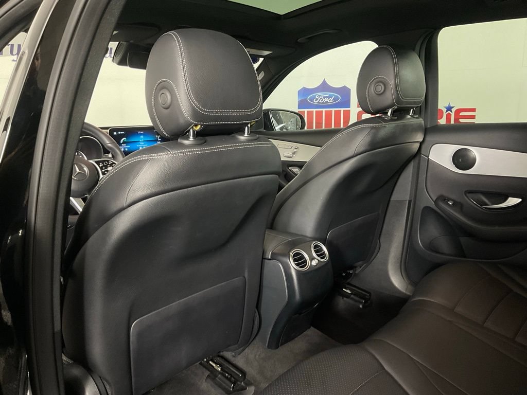 Used 2022 Mercedes-Benz GLC 300 image 15