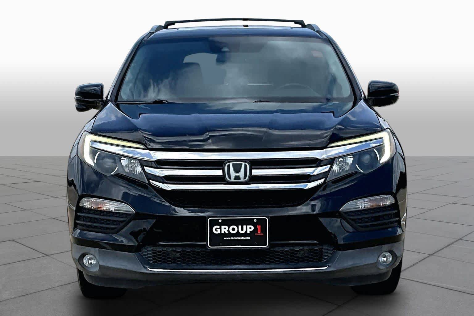 Used 2018 Honda Pilot Touring image 4