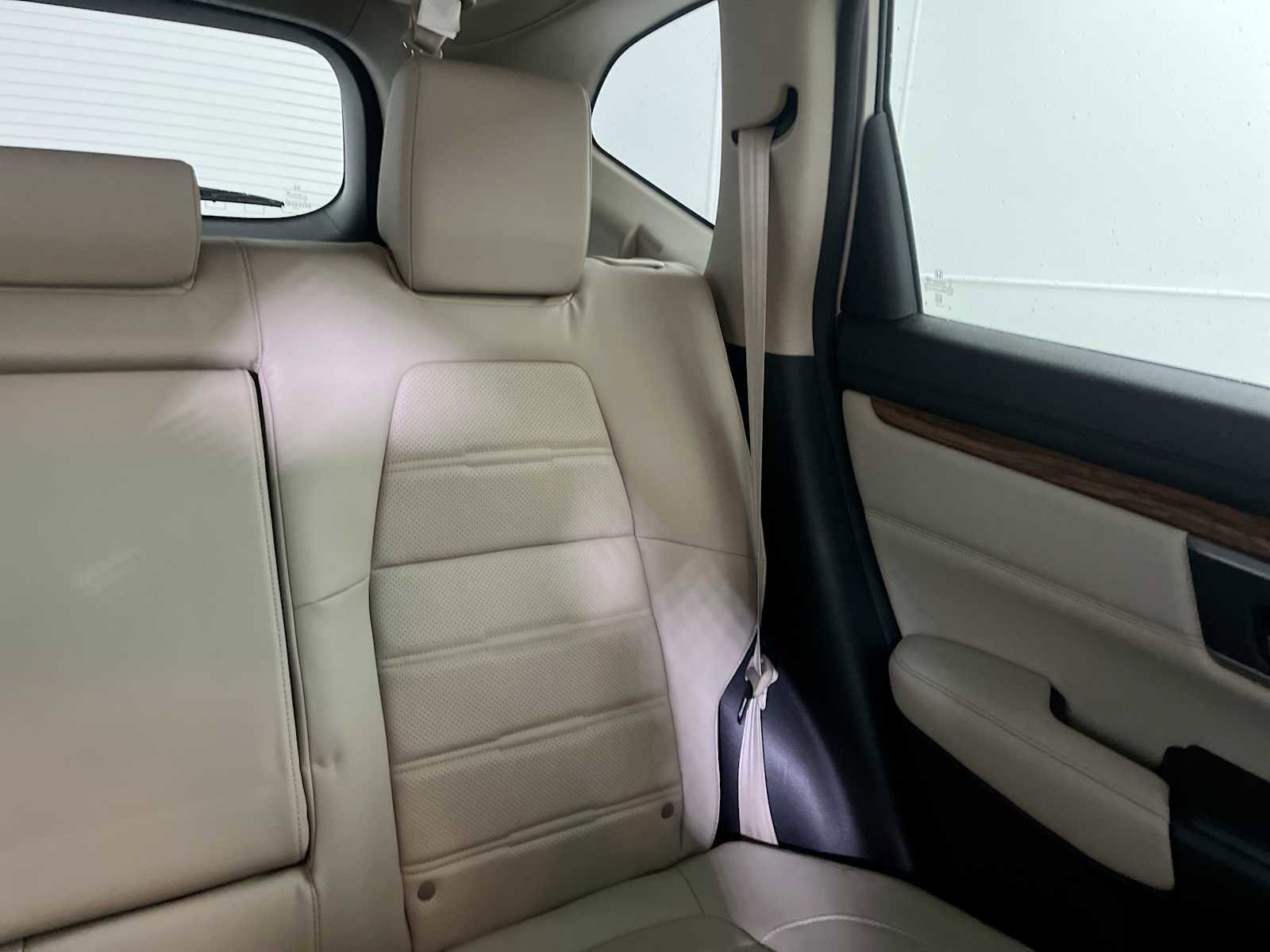 Used 2017 Honda CR-V Touring image 13