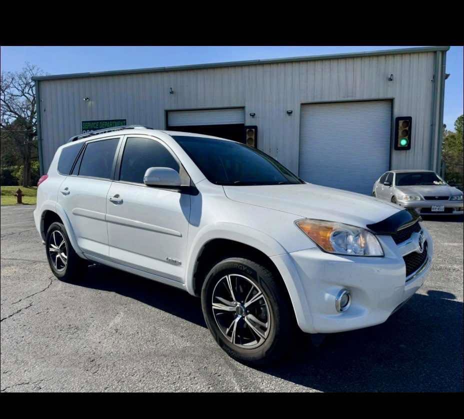 Used 2012 Toyota RAV4 Limited w/ Premium Plus Value Pkg FWD image 1