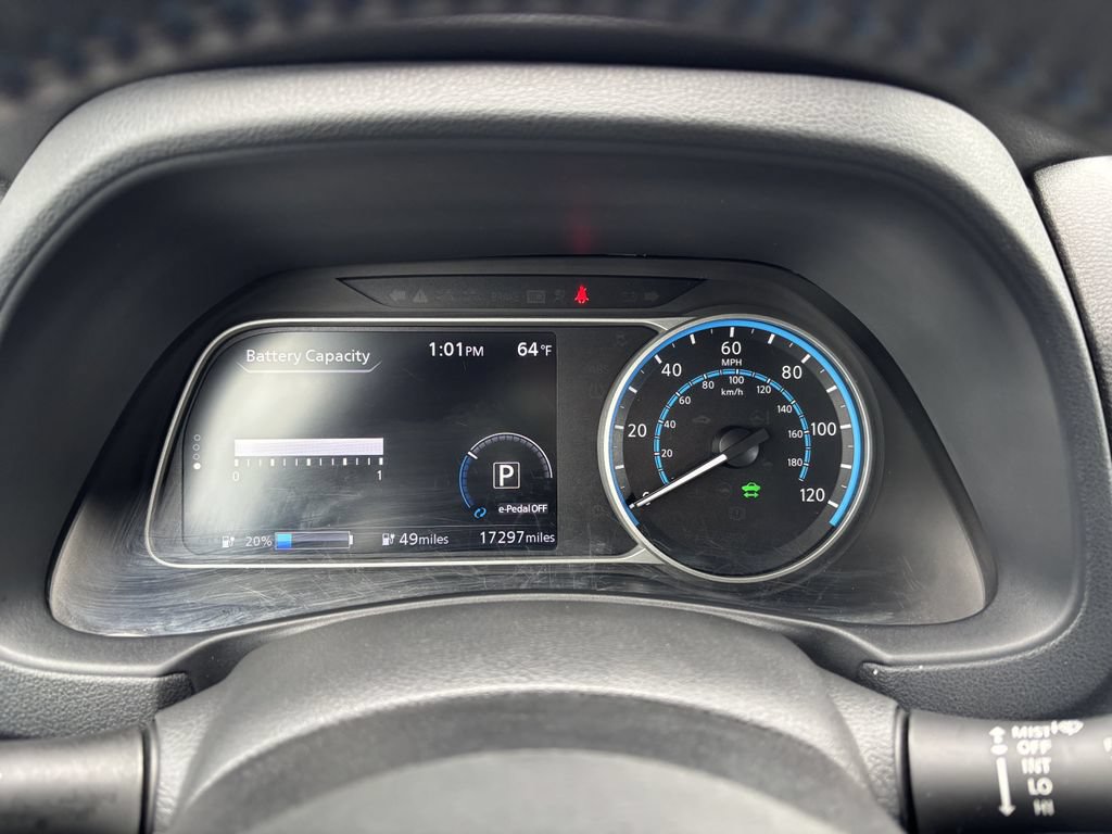 Used 2025 Nissan Leaf SV Plus FWD image 17