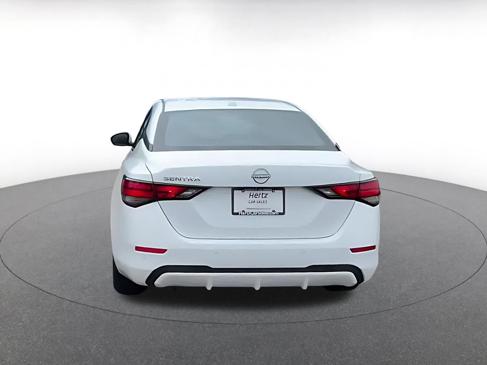 Used 2025 Nissan Sentra SV image 11