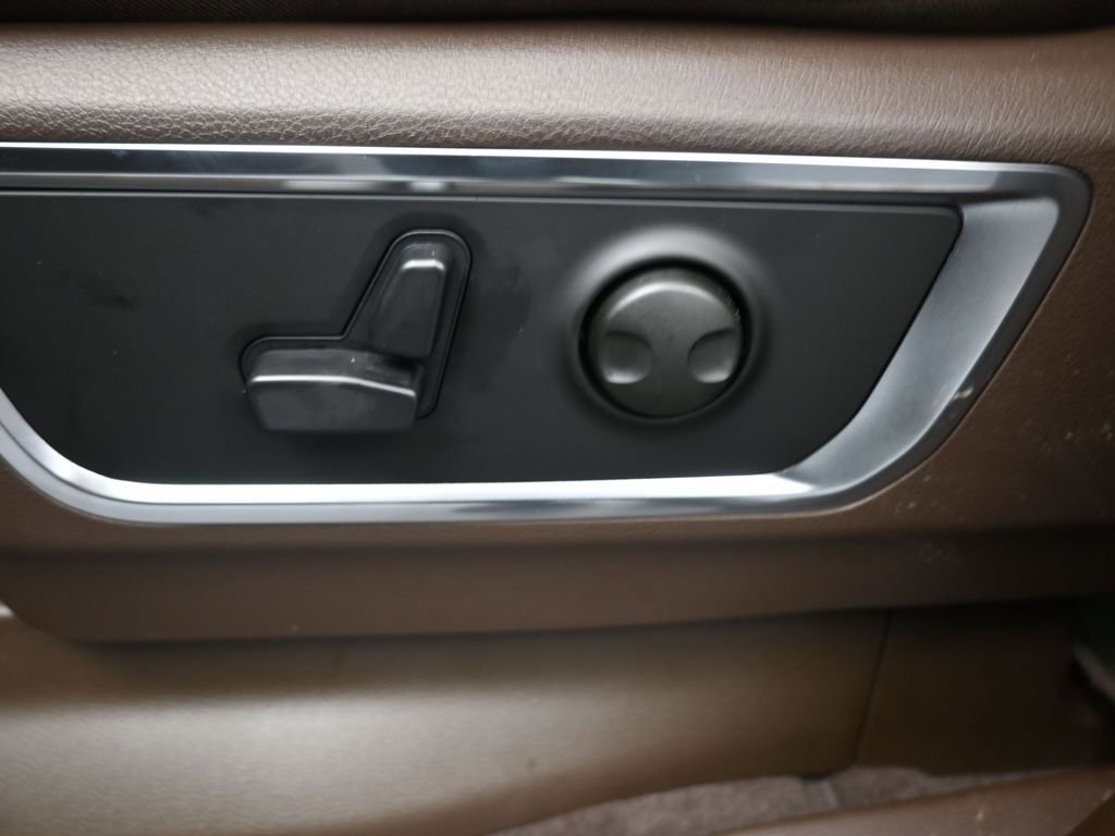 New 2026 RAM 1500 Laramie AWD/4WD image 31