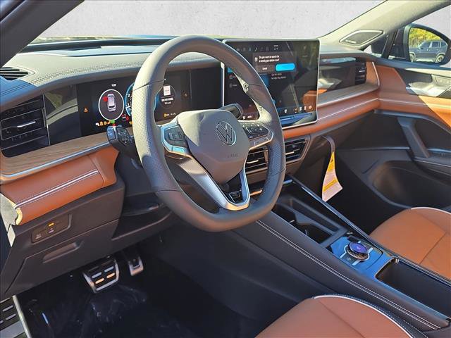 New 2026 Volkswagen Tiguan SEL R-Line image 6