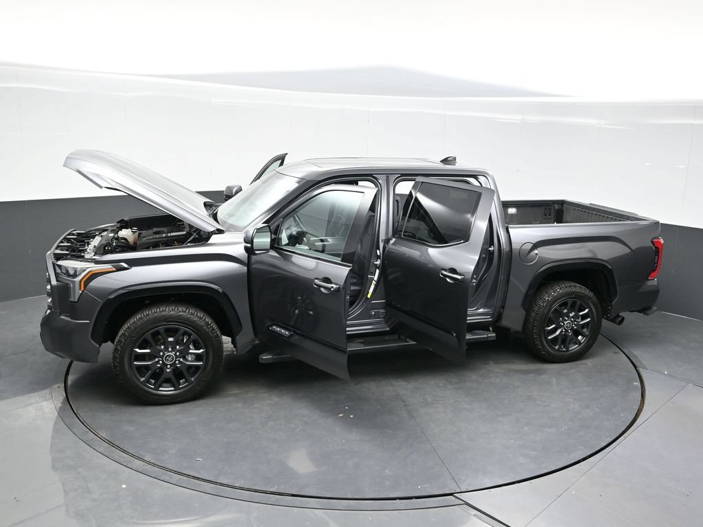Used 2023 Toyota Tundra Platinum AWD/4WD image 41