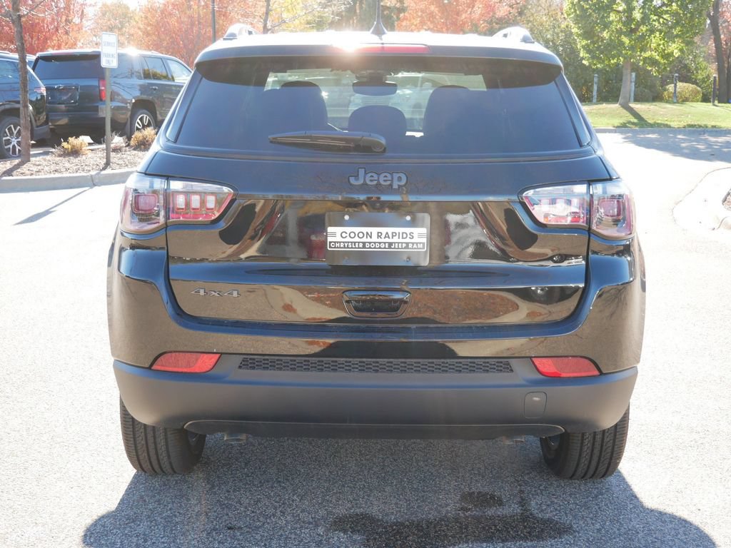 New 2026 Jeep Compass Latitude AWD/4WD image 11