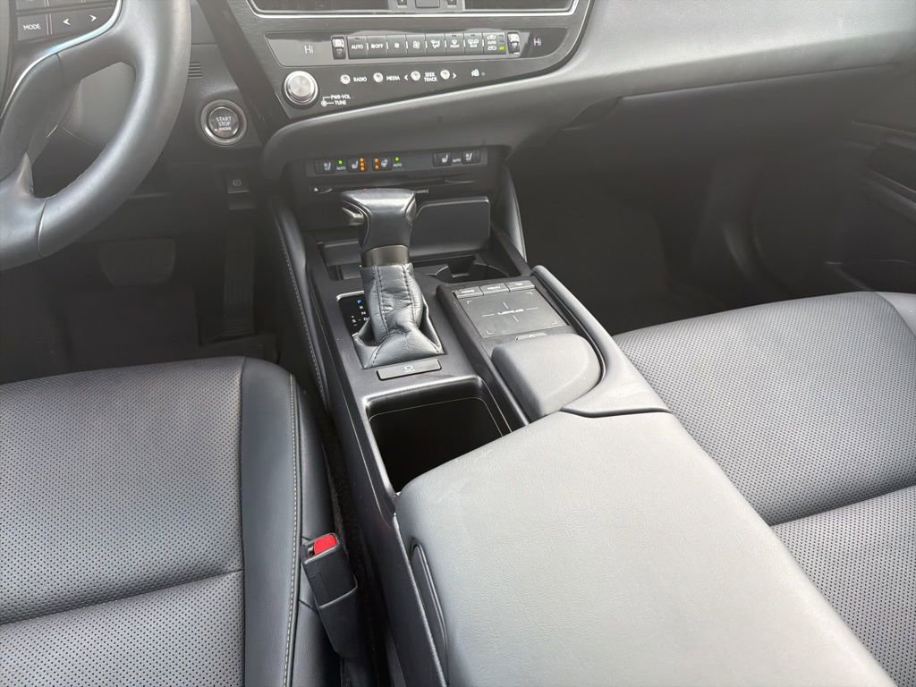 Used 2022 Lexus ES 350 w/ Premium Package image 17