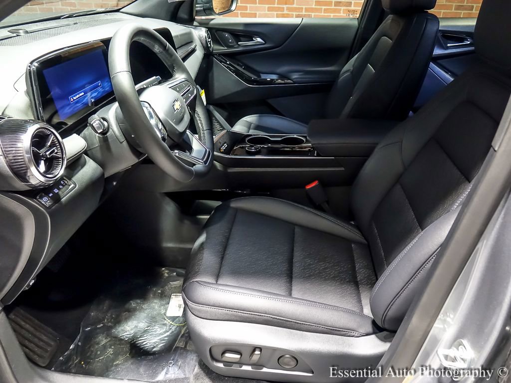 New 2026 Chevrolet Equinox LT w/ Convenience Package II image 9