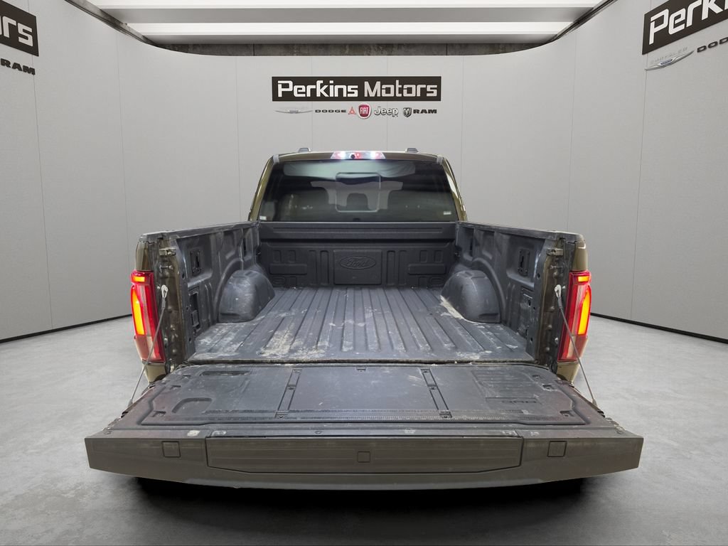 Used 2024 Ford F150 Raptor AWD/4WD image 9