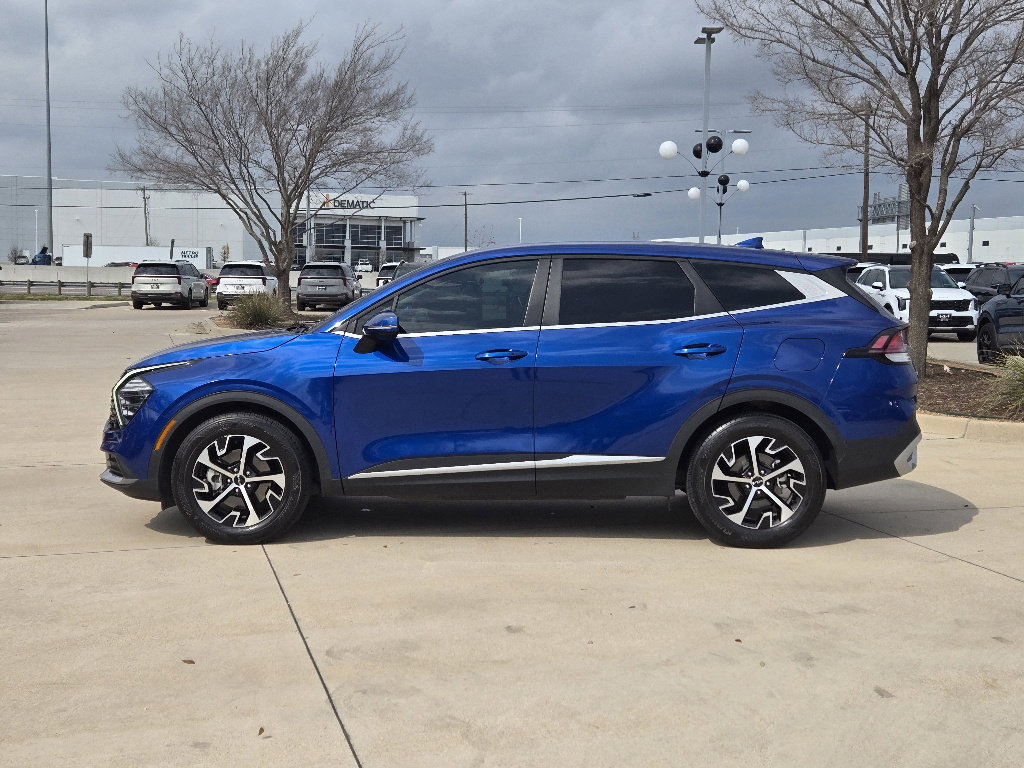 Certified 2024 Kia Sportage EX image 12