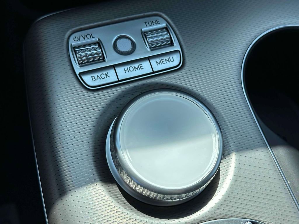 New 2024 Genesis GV60 Advanced AWD/4WD image 29