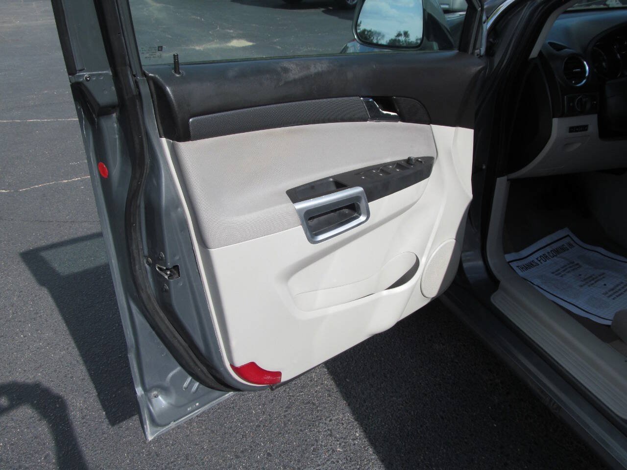 Used 2009 Saturn Vue XR w/ Convenience Package FWD image 9