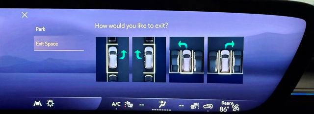 Used 2025 Buick Enclave Avenir w/ Super Cruise Package image 39