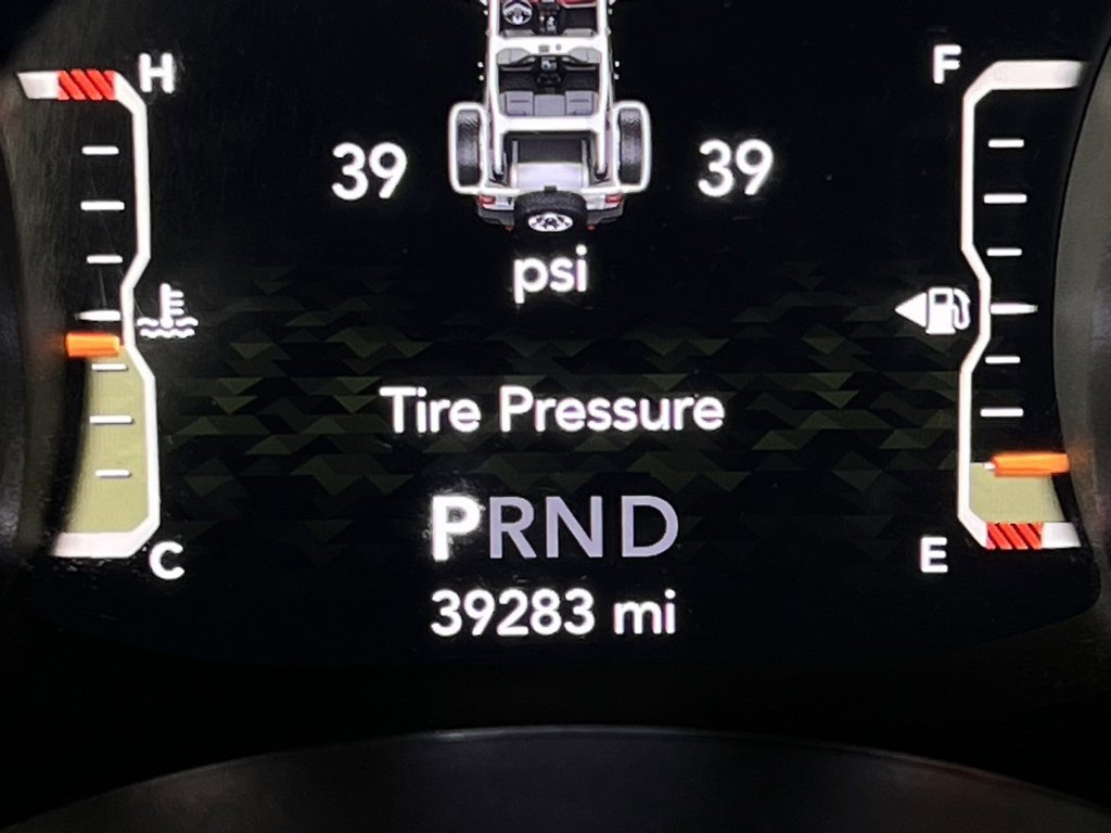 Used 2022 Jeep Wrangler Unlimited Rubicon w/ LED Lighting Group image 18