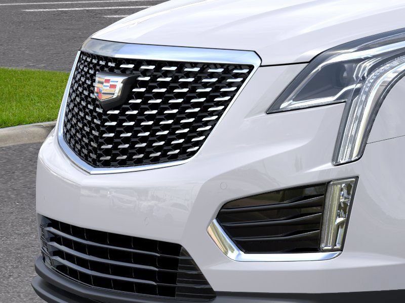 New 2025 Cadillac XT5 Luxury FWD image 13